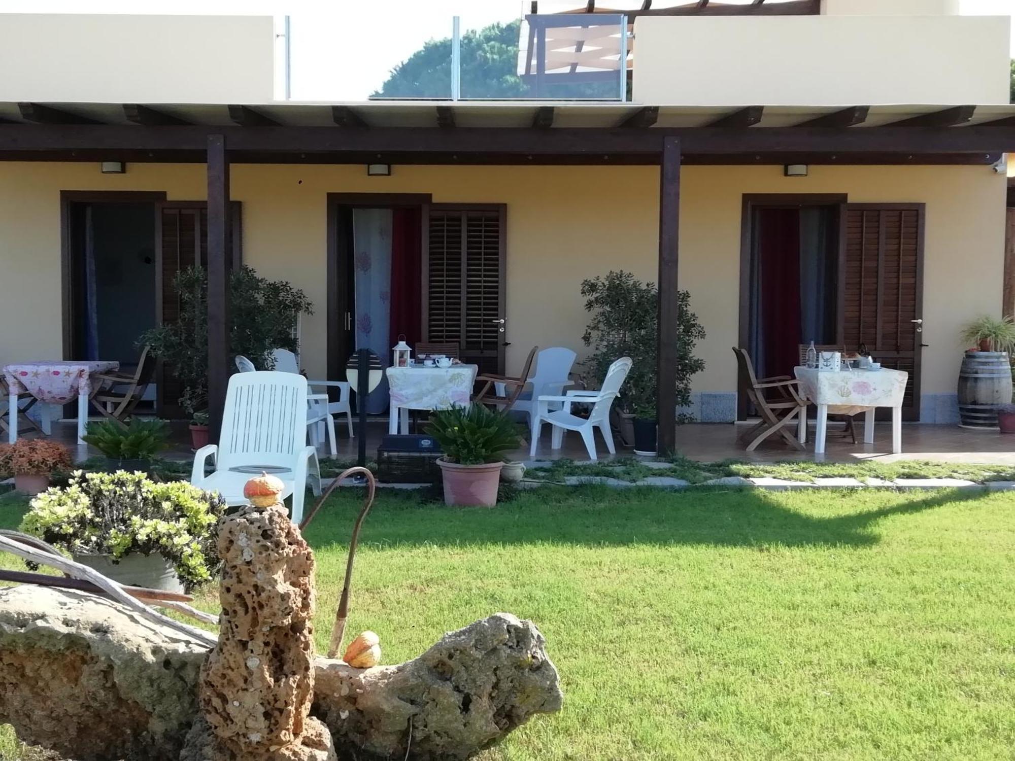 Raggio Di Sale Bed & Breakfast ตราปานี ภายนอก รูปภาพ