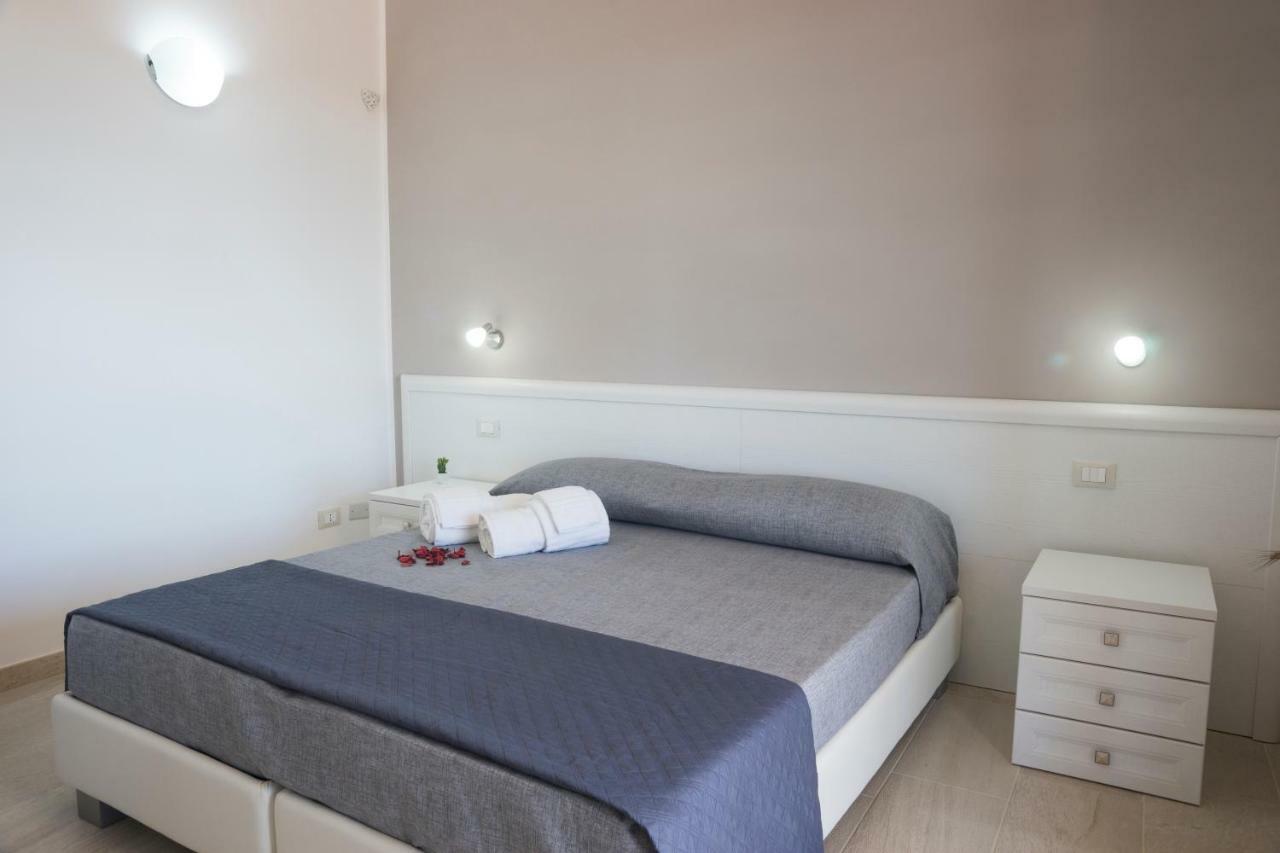 Raggio Di Sale Bed & Breakfast ตราปานี ภายนอก รูปภาพ